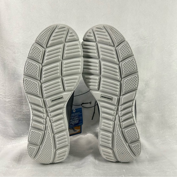 Skechers Swift Fit Men's Sneakers Size 10.5 - Picture 7 of 10